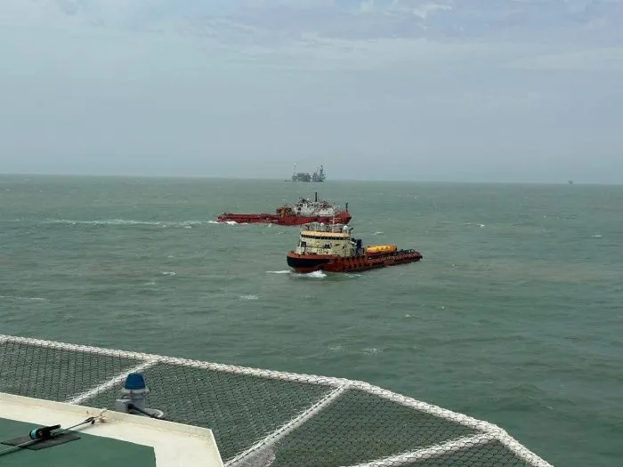 В Астраханской области на Волге обнаружили загрязнение нефтепродуктами на площади 160 тыс. кв.м