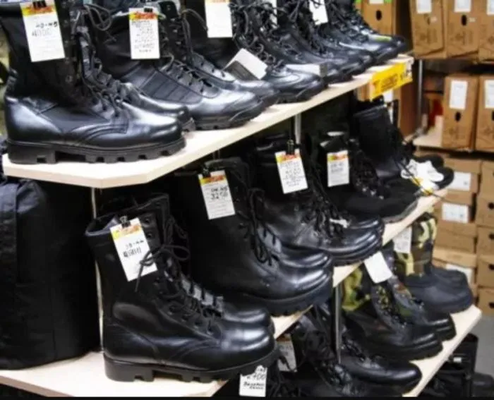 Под санкции Евросоюза попала ростовская компания «Донобувь»