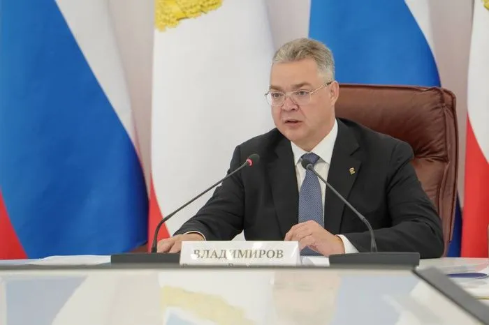 На Ставрополье решили отменять занятия в школах в первую и вторую смены при беспилотной опасности