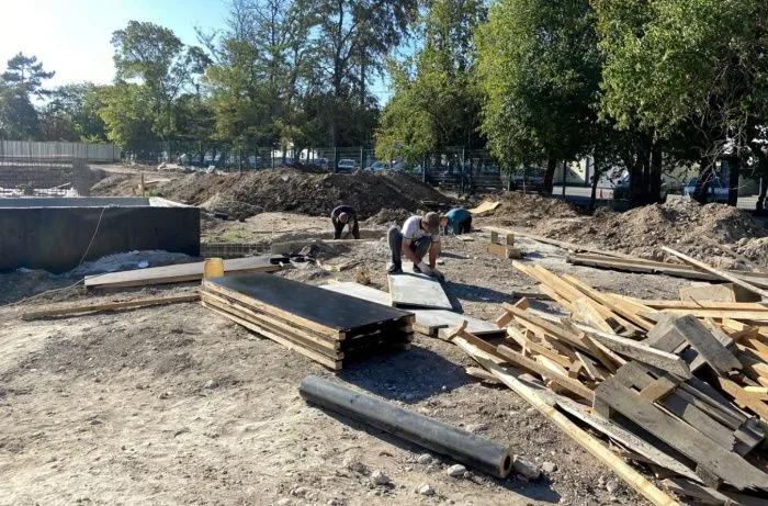 В Крыму компанию-застройщика подозревают в махинациях при возведении школы