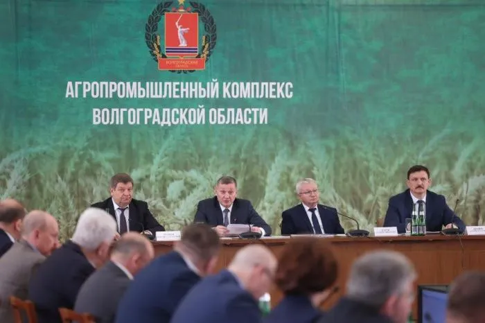 Аграрии Волгоградской области получат около 1 млрд рублей господдержки на весенний сев
