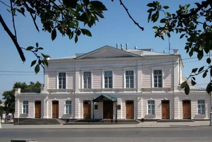 На реставрацию театра имени Чехова в Таганроге направят 575 млн рублей