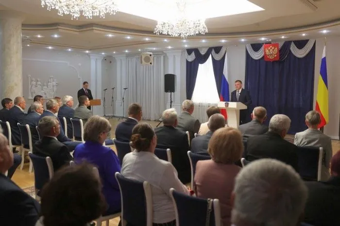 В Ростовской области собрали более 8 млн тонн зерна