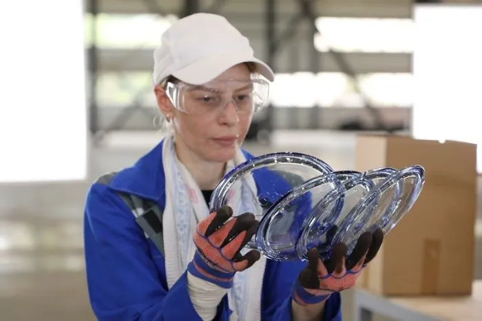 На Кубани готовится к запуску вторая очередь завода по производству жаропрочной посуды