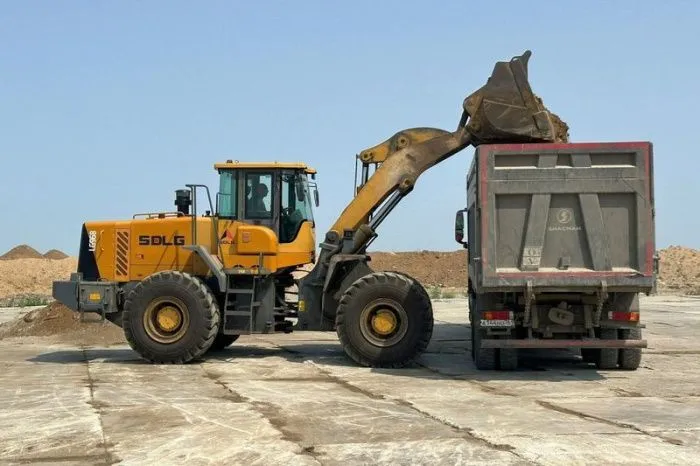 Донская компания «Южный город» оспорит закрытие полигона, куда свозили песок с мазутом из Анапы
