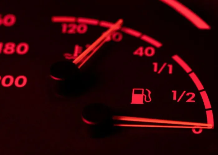 Власти Ростовской области считают ситуацию с топливом стабильной