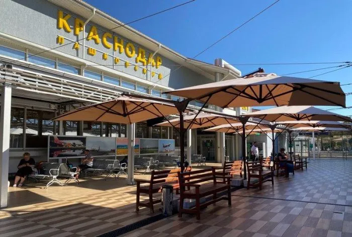 Группа Russ стала оператором наружной рекламы в аэропорту Краснодара