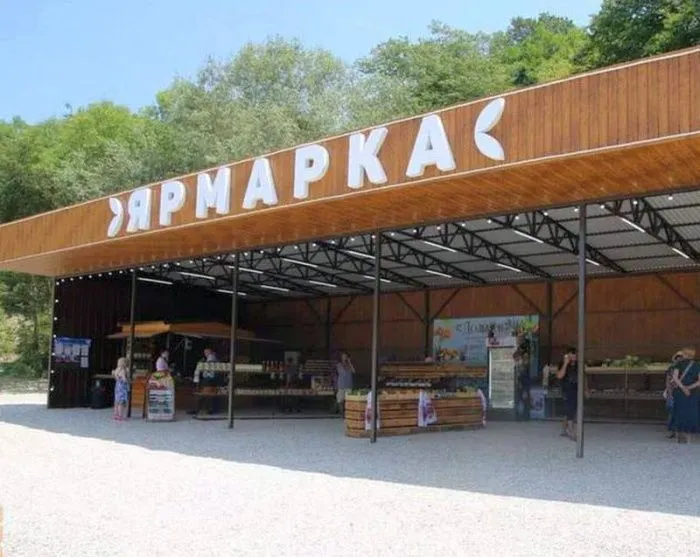 В курортный сезон на Кубани будут работать 250 придорожных ярмарок