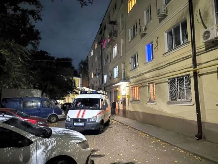 В Ростове эвакуировали жителей подъезда треснувшей пятиэтажки
