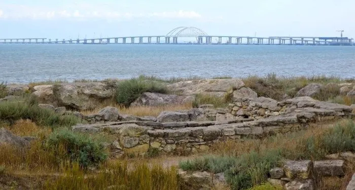 ФСБ запретила выход в Керченский пролив маломерным судам