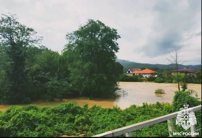 Пострадавшим от паводка в Туапсе выделили 76,9 млн рублей