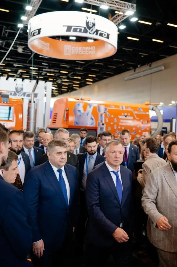 Тосненский механический завод представил новые разработки на выставке «Дорога-2025»