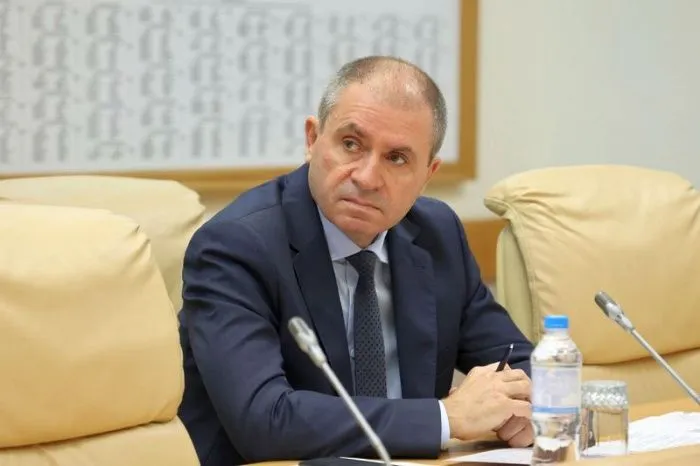 Суд смягчил меру пресечения бывшему замгубернатора Ростовской области Рачаловскому 