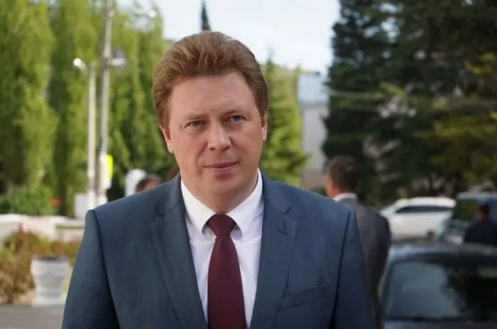 Экс-губернатор Севастополя не признал в лондонском суде вину в обходе санкций