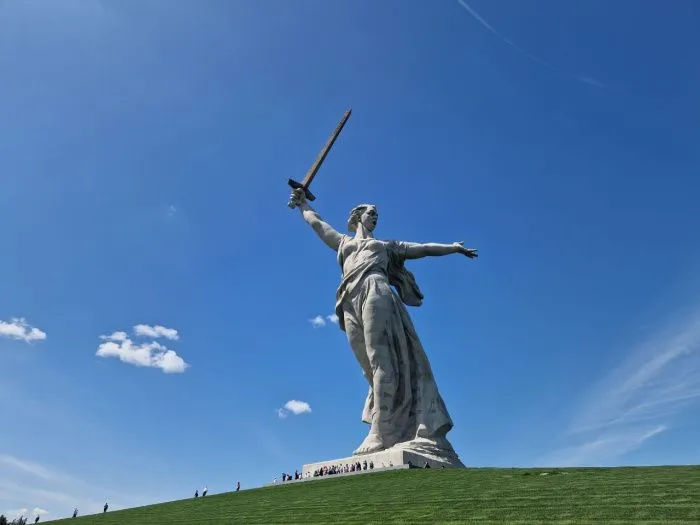 «Загляни в глаза Родине-матери»: почему постановление о зонах охраны объектов культурного наследия вызвало скандал