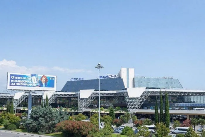 В АТОР сообщили о падении цен на авиабилеты в Сочи на 75%