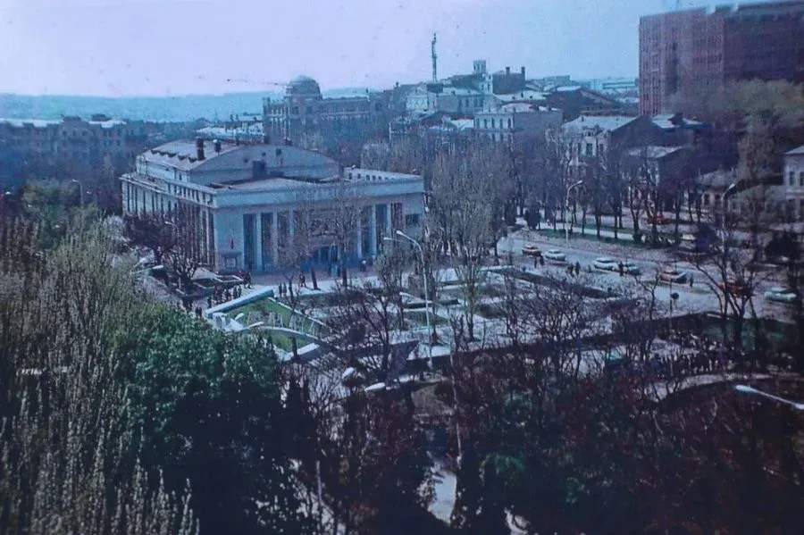 Ростов кино.jpg Ростов кино.jpg