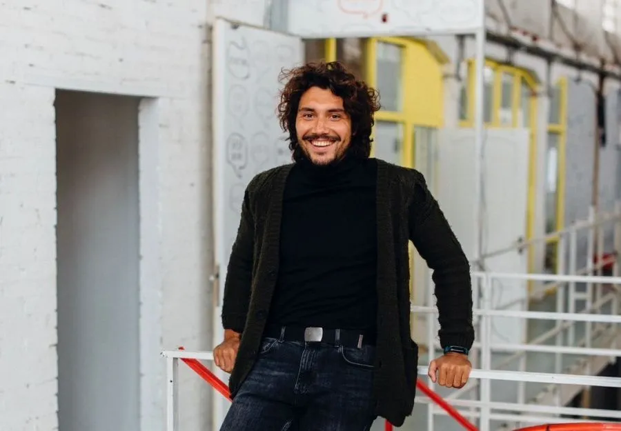 Александр Кулешов.jpg Александр Кулешов.jpg