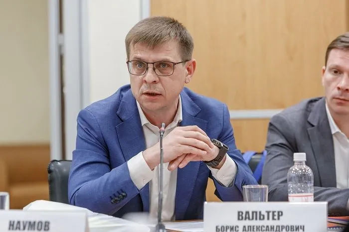 Борис Вальтер, заместитель председателя Комитета законодательного собрания Ростовской области по строительству ЖКХ, энергетике, транспорту и связи Борис Вальтер, заместитель председателя Комитета законодательного собрания Ростовской области по строительству ЖКХ, энергетике, транспорту и связи