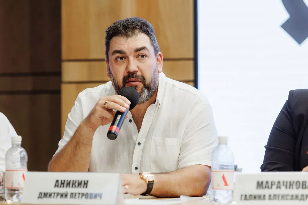 JZ1A8898_resized.jpg JZ1A8898_resized.jpg