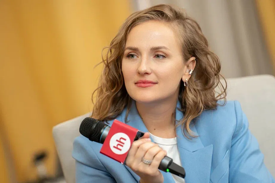 Олеся Лавренова.jpg