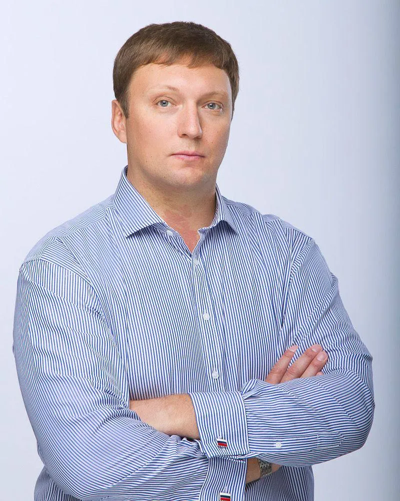 Лукьяненко2.jpg Лукьяненко2.jpg