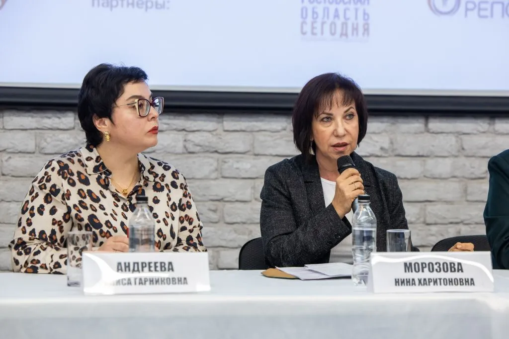 Photo-454_resized.jpg Photo-454_resized.jpg