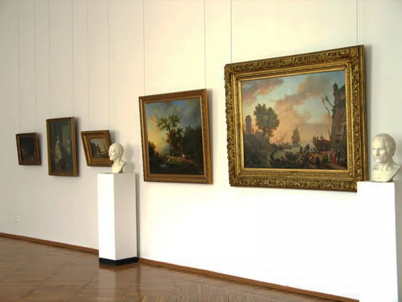 Экспозиции РОМИИ.jpg Экспозиции РОМИИ.jpg