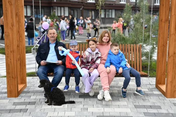 Новоселам остается выполнить ремонт и можно переезжать