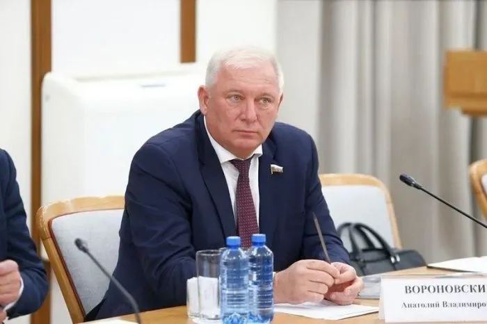 Анатолий Вороновский