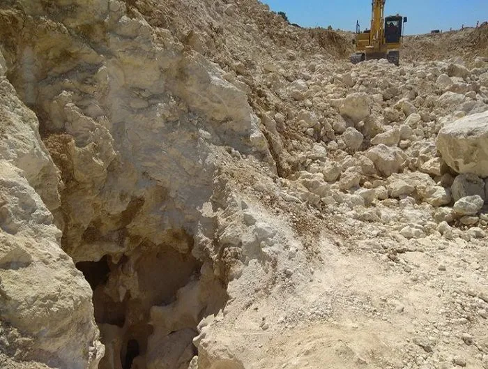 Пещера Таврида.jpg Пещера Таврида.jpg