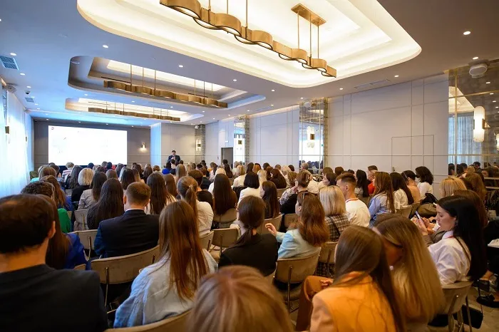 Еще одним важным моментом, влияющим на рынок, Михаил Жуков назвал зависимость от притока иностранных работников Еще одним важным моментом, влияющим на рынок, Михаил Жуков назвал зависимость от притока иностранных работников