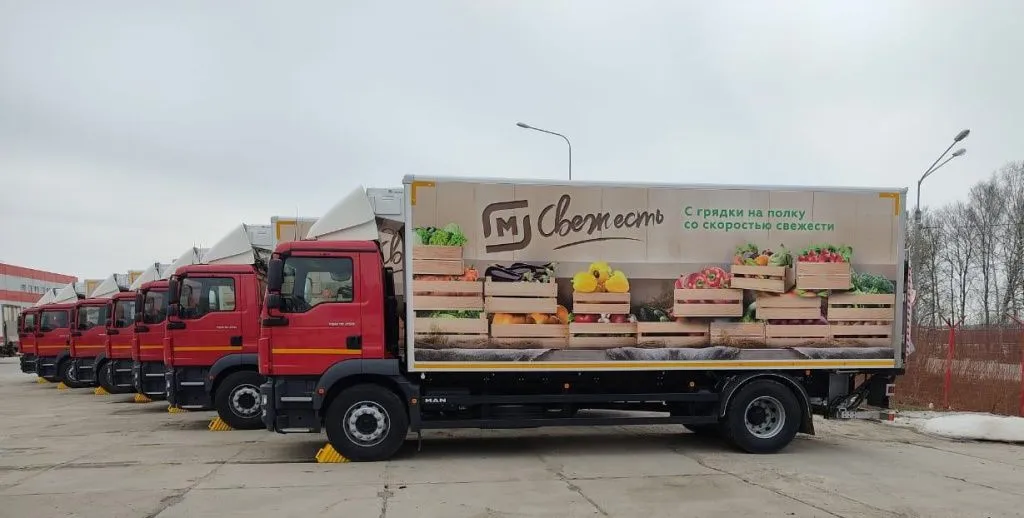 Лидеры рынка ритейла активно развивают собственные автопарки и постепенно вытесняют независимых перевозчиков, считает Виктор Ткач // Фото: пресс-служба «Магнит» Лидеры рынка ритейла активно развивают собственные автопарки и постепенно вытесняют независимых перевозчиков, считает Виктор Ткач // Фото: пресс-служба «Магнит»