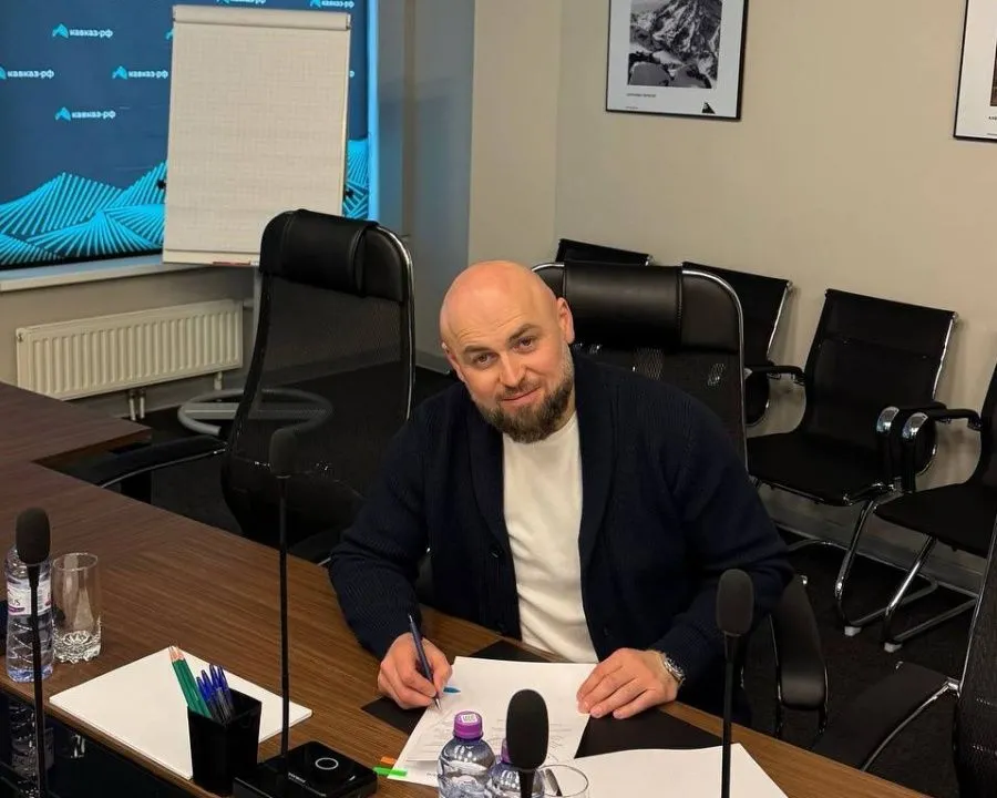 В период кризиса рестораторы ищут повара-универсала, который способен и суп сварить и пироги испечь, говорит Давид Газзати // Фото: соцсети собеседника В период кризиса рестораторы ищут повара-универсала, который способен и суп сварить и пироги испечь, говорит Давид Газзати // Фото: соцсети собеседника