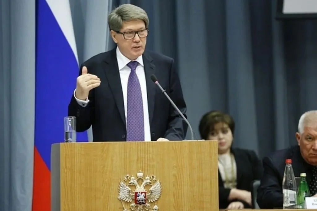 Александр Чернов экс-глава краевого суда кубани Александр Чернов экс-глава краевого суда кубани