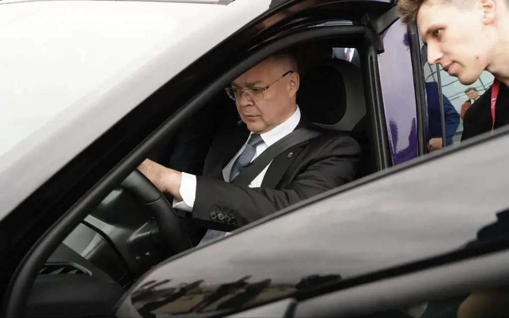 Владимиров Атом.jpg