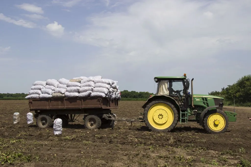 Имя документа111трактор.jpg Имя документа111трактор.jpg