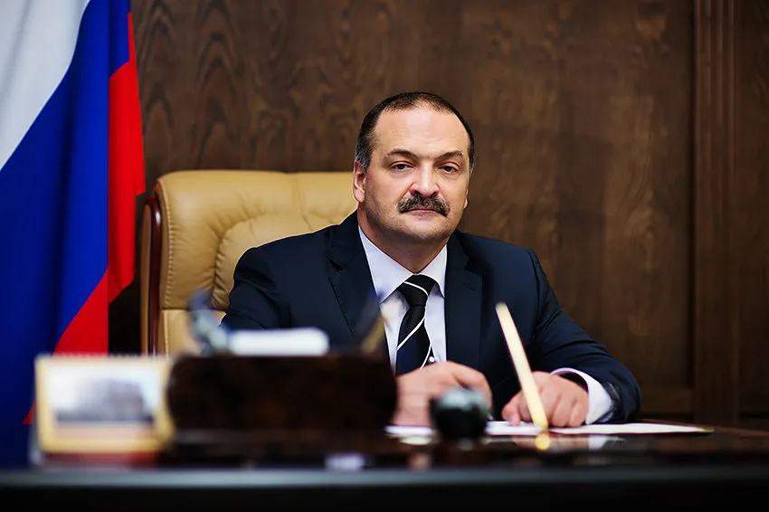 меликов.jpg меликов.jpg