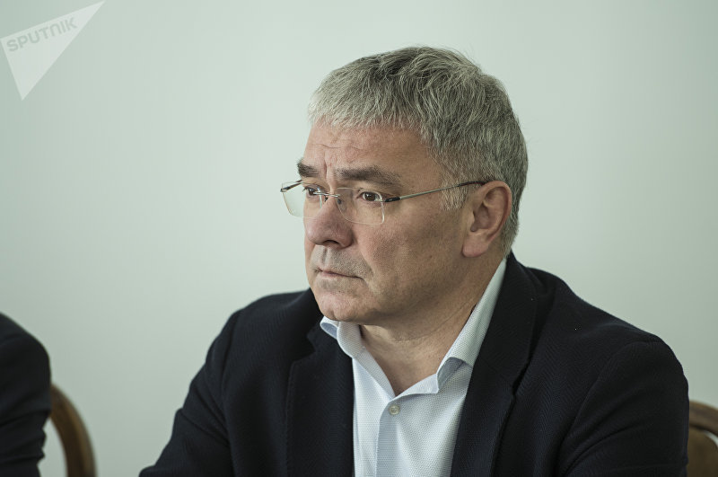 Кто будет кормить школьников Кто будет кормить школьников