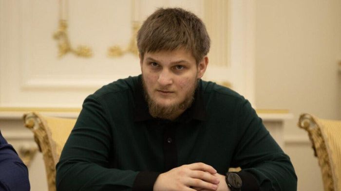 Старший сын главы Чечни Ахмат Кадыров стал президентом ФК «Ахмат» Старший сын главы Чечни Ахмат Кадыров стал президентом ФК «Ахмат»