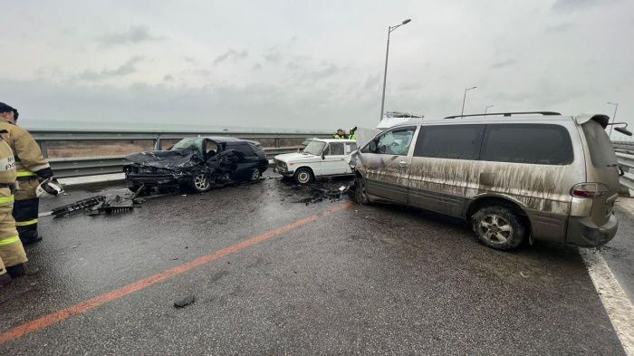 В ДТП на Крымском мосту погибли три человека В ДТП на Крымском мосту погибли три человека