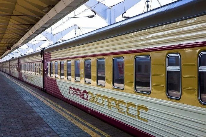 Два дополнительных поезда из Симферополя в Москву запустят с конца апреля