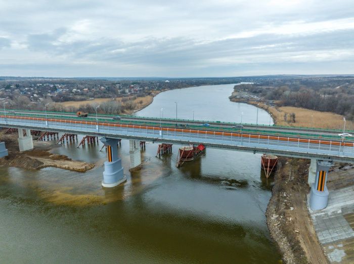 Новый мост через Северский Донец ввели в строй на трассе М-4 «Дон» в Ростовской области