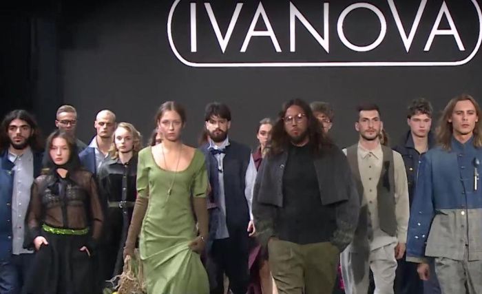 В Сириусе на Sochi Fashion Week представили коллекции больше 30 дизайнеров одежды В Сириусе на Sochi Fashion Week представили коллекции больше 30 дизайнеров одежды