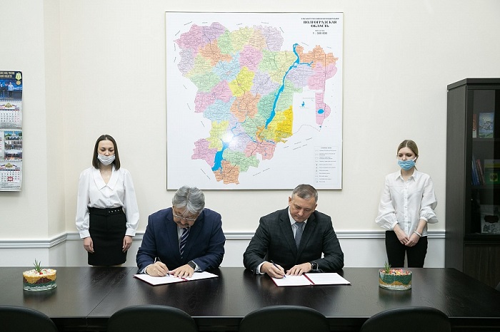 В модернизацию маслоэкстракционного завода в Урюпинске вложат 8,3 млрд рублей В модернизацию маслоэкстракционного завода в Урюпинске вложат 8,3 млрд рублей