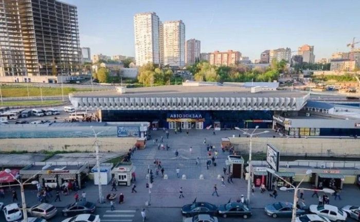 На Привокзальной площади в Ростове построят надземный переход На Привокзальной площади в Ростове построят надземный переход