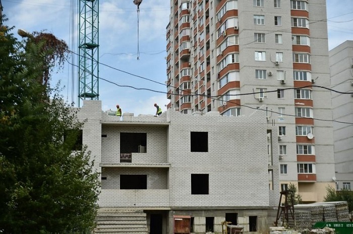 В Краснодарском крае в 2022 году восстановят в правах обманутых дольщиков 85 долгостроев
