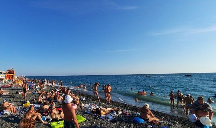Курортный сезон на Кубани обещает быть дорогим и многолюдным Курортный сезон на Кубани обещает быть дорогим и многолюдным
