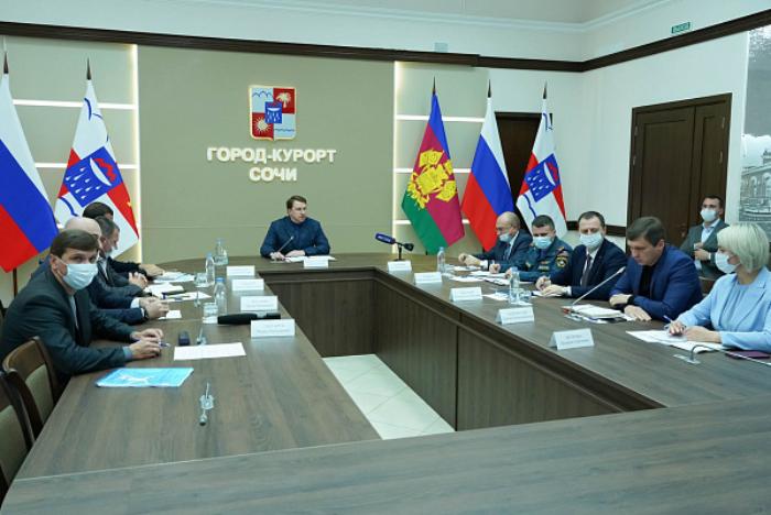 Собственникам поврежденных оползнем домов в Сочи выплатят компенсации Собственникам поврежденных оползнем домов в Сочи выплатят компенсации