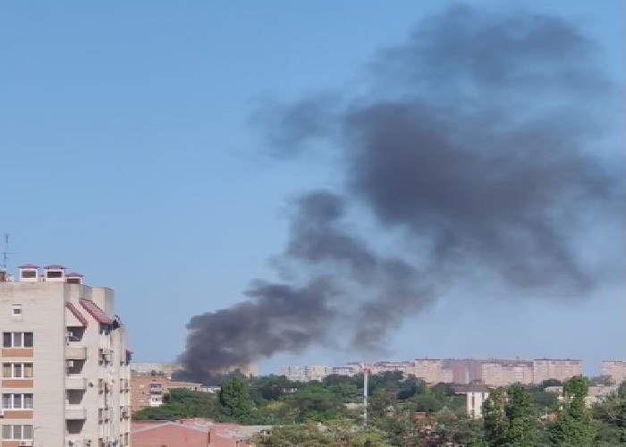 В Ростове произошел пожар в многоквартирном доме В Ростове произошел пожар в многоквартирном доме